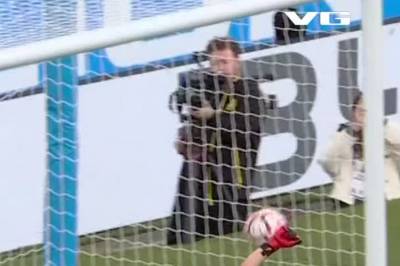 2-2: Casparij, Manchester City