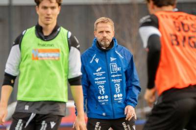 Hardarson forlenger med Start