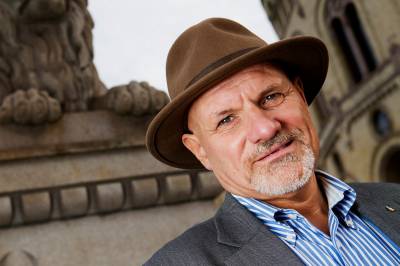 Ut mot alkoholkulturen på Stortinget. – Man tolerer noe fra representanter, som man ikke gjør fra andre