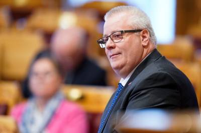 Krev svar frå regjeringa etter Telia-avsløring: – Svært alvorleg