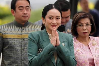 Thailands statsminister avsatt inntil videre