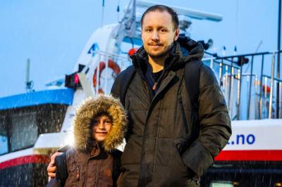 Steffen og Elliot måtte ta båt: – Et bra alternativ