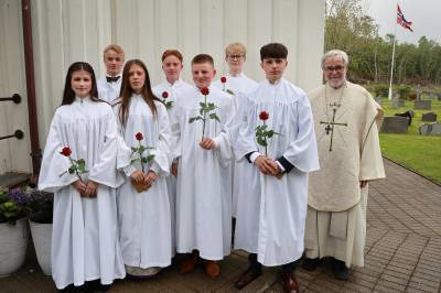 Konfirmasjon i Løvøy kirke