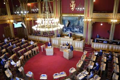 Ikke flertall for regulering av dobbeltroller