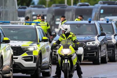 50-60 busser og limousiner står klar på Gardermoen