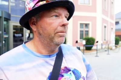 Kom hjem fra ferie en time før brannen startet – tro til med vannflaska