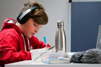 Spenningen mellom ukrainsk og russisk har nådd norske klasserom