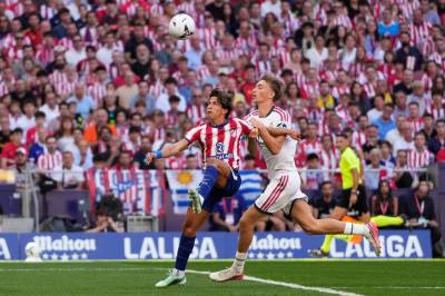 Real Madrid snublet mot byrivalen – Barcelona stikker av på tabelltopp