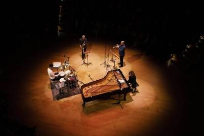 Amir ElSaffar New Quartet - Live at Pierre Boulez Saal