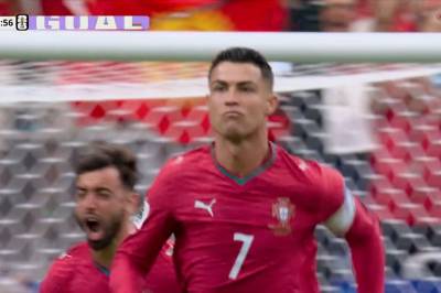 Her blir Ronaldo historisk