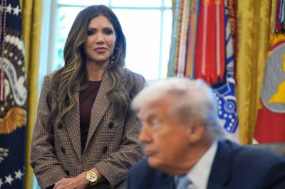 To timer langt møte med Trump: Vil ikke trekke seg