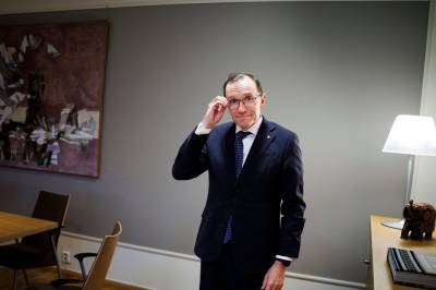 UD gjennomgår forholdet til Rød-Larsens tankesmie