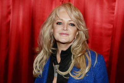 Bonnie Tyler hasteoperert