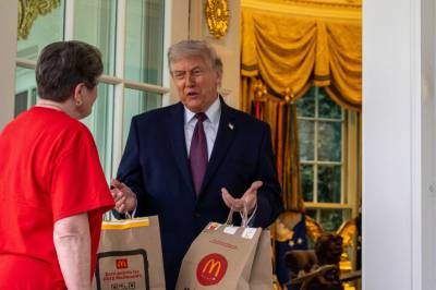 Trump om stunt: - Litt pinlig