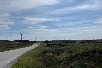 Fast-track for kraftutvikling, men håndbrekk i kommunene