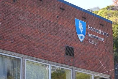 Skroter planer om en ny skole i Sande