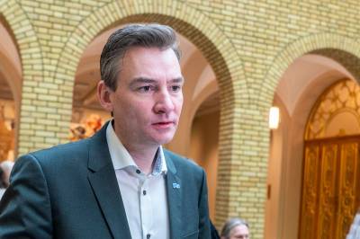 Høyre endrer drivstofforslag for å unngå Ap-trenering 