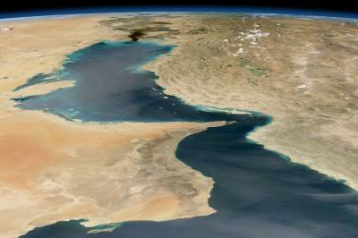 Konteinerskip skal være beskutt av iransk fartøy