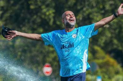 Pep Guardiola er aktivt med nå som Manchester City starter forhandlinger med «flere stjerner» før en rekke exit samtaler