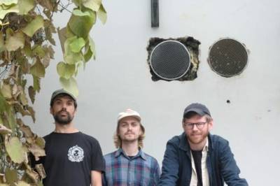 Jonas Cambien/Magnus Skavhaug Nergaard/Dag Erik Knedal Andersen - The Ear Behind the Airport