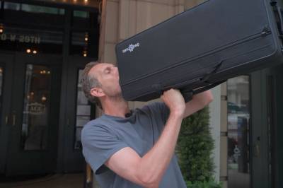 Enkel Servering i VM:  Audition og pawn shop