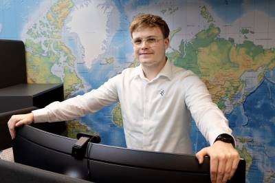 Kevin (24) jobber i yrket med høyest lønn