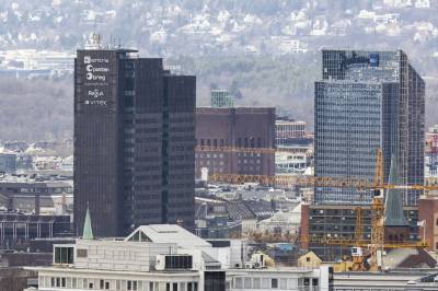 Skal ha filmet 107 kolleger i skjul – nå starter rettssaken