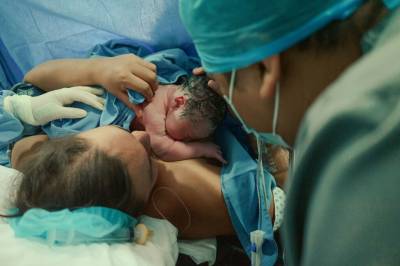 Stor studie: Nedleggelse av fødetilbud har ikke påvirket mor og barns helse