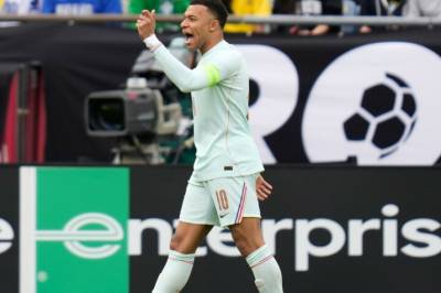 Mbappe-magi på VM-stadion