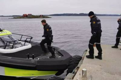 Mann funnet død etter båtkantring