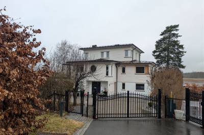 41-åring selger villa: 95 millioner kroner
