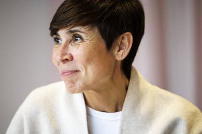 Se hele sendingen: Høyre-leder Ine Eriksen Søreide møter DNs Frithjof Jacobsen i Frokost uten filter