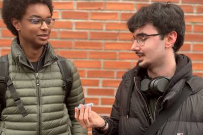 Visste du at du får i deg mikroplast av tyggis?