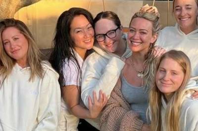 Full krig i mamma-gruppen