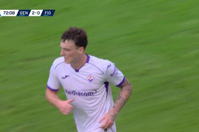 Johan Vasquez med selvmål for Fiorentina