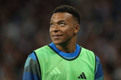 Mbappé med sjokkutspill: – Jeg er blitt fjerdevalget