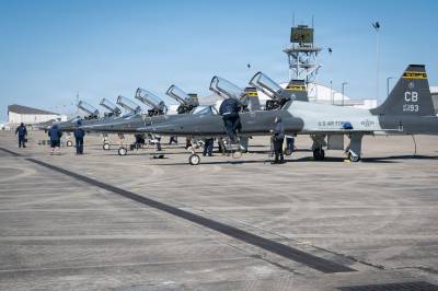 Alvorlig uhell: Treningsflyet til kommende F-35-piloter er satt på bakken