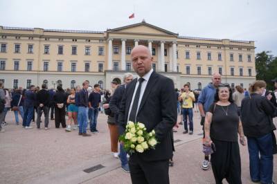 Senterpartiet inviterer til møte om «borgfred»