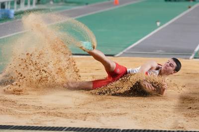 Friidretts-VM snur med kontroversiell endring i lengdehopp: Alle utøverne avviste den