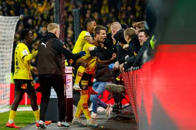 Reagerer på bildene fra cupfinalen: – Elleville scener