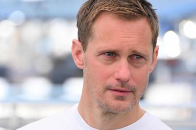 Alexander Skarsgård nekter å bruke Instagram: – For narsissistisk