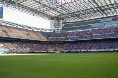 Fotballtopp advarer Italia: Kan miste fotball-EM