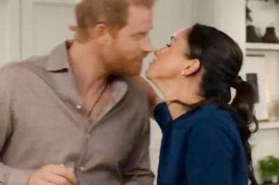 Røper private detaljer