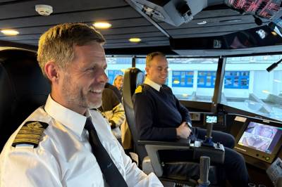 Fra januar skal tusenvis av pendlere reise med denne elbåten