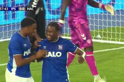 Se høydepunktene fra Ipswich Town - Le Havre