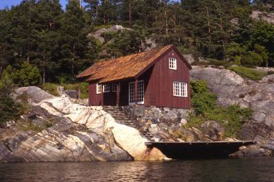 Nordmenn elsker hytter. Men har vi glemt hva hytteliv var?