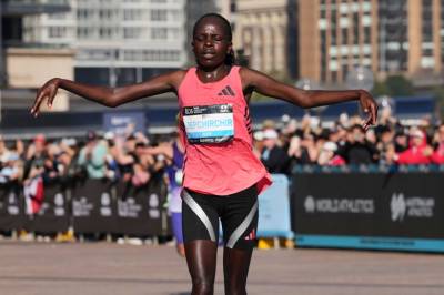 Regjerende verdensmester i maraton testet positivt på EPO – midlertidig utestengt