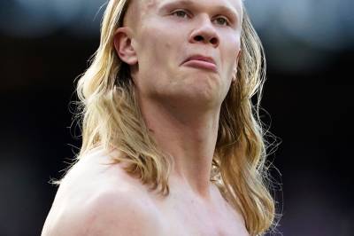 Han lyser av arroganse og vilje