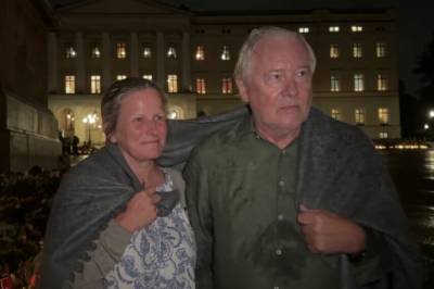 Kom rett fra flyplassen: – Vi har grått i to dager