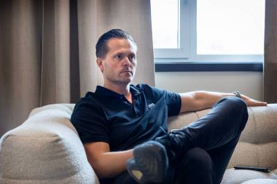 Åpner opp om exit fra fami­liesel­skapet: – Ikke en kjempegøy kjøretur med pappa